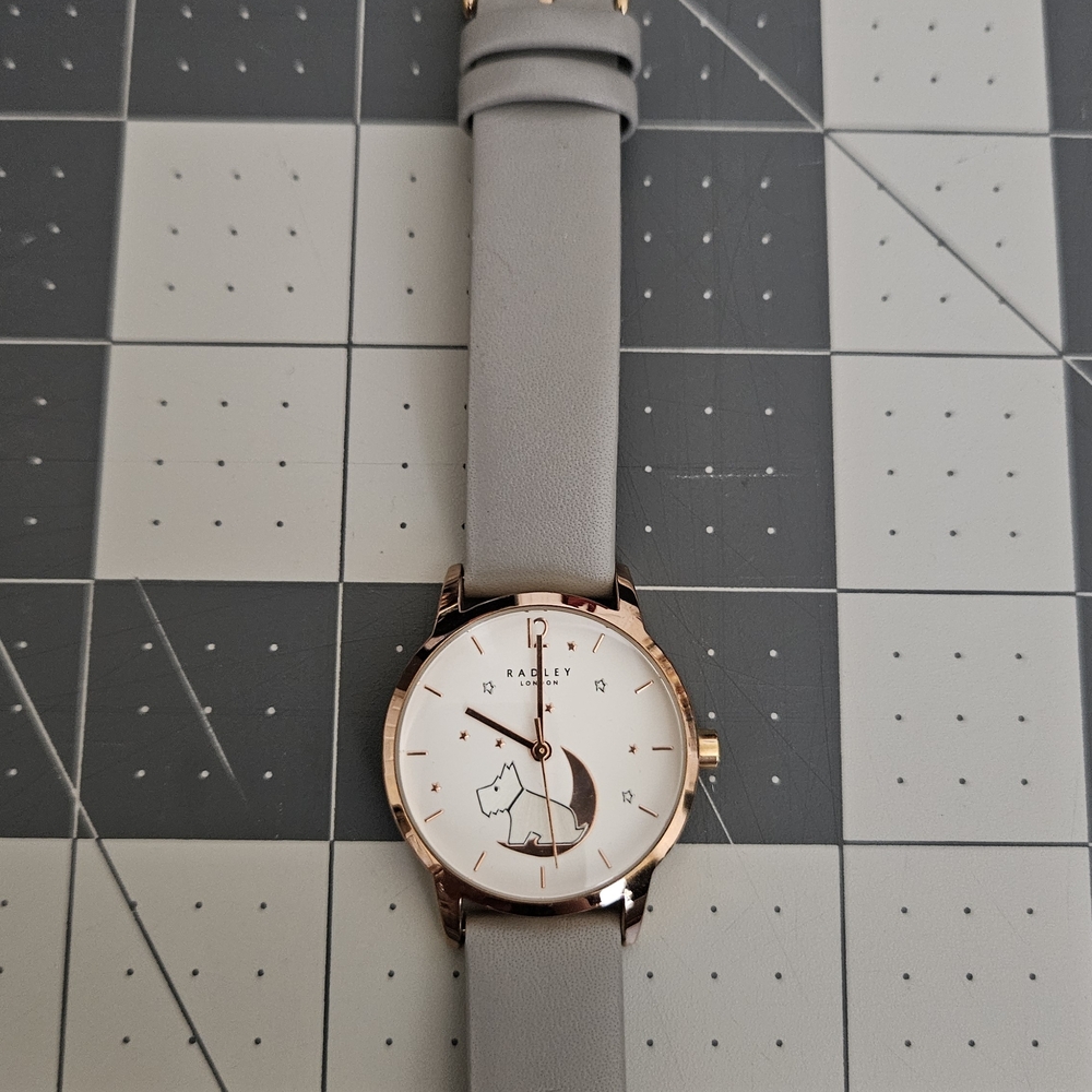 Radley London scottie dog moon watch
